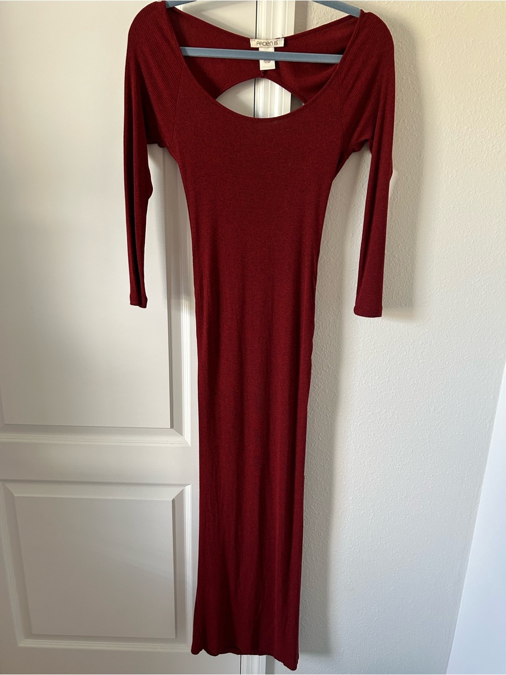 Arden B Long Sleeve Ribbed Maxi Bodycon Dress Heathered Burgundy Cutout Back